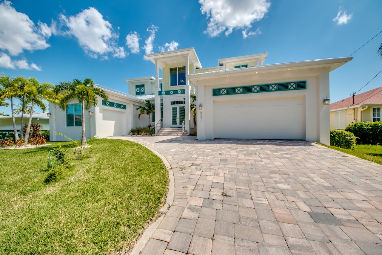 Villa Bequia – Ferienhaus Cape Coral mit beheiztem Salzwasserpool, Whirlpool & Bootsanleger am River - Bild 6